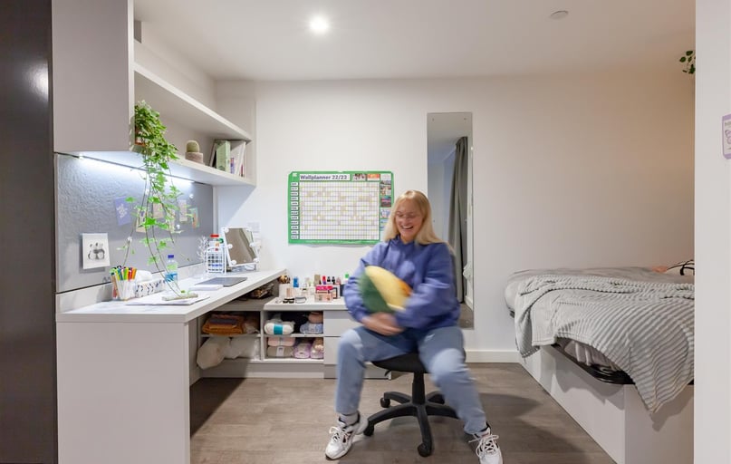 Erskine Street, Low Hill, Liverpool - Image 1